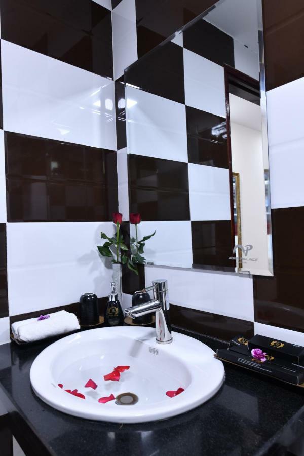 Hanoi Elpis Grand Hotel Exterior photo